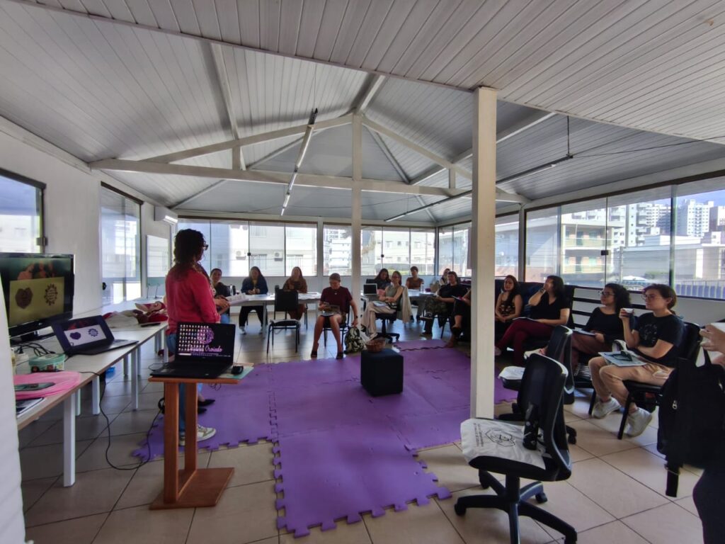 21ª turma Curso de Formação de Doulas e Capacitação em Aleitamento Materno Aula Carol